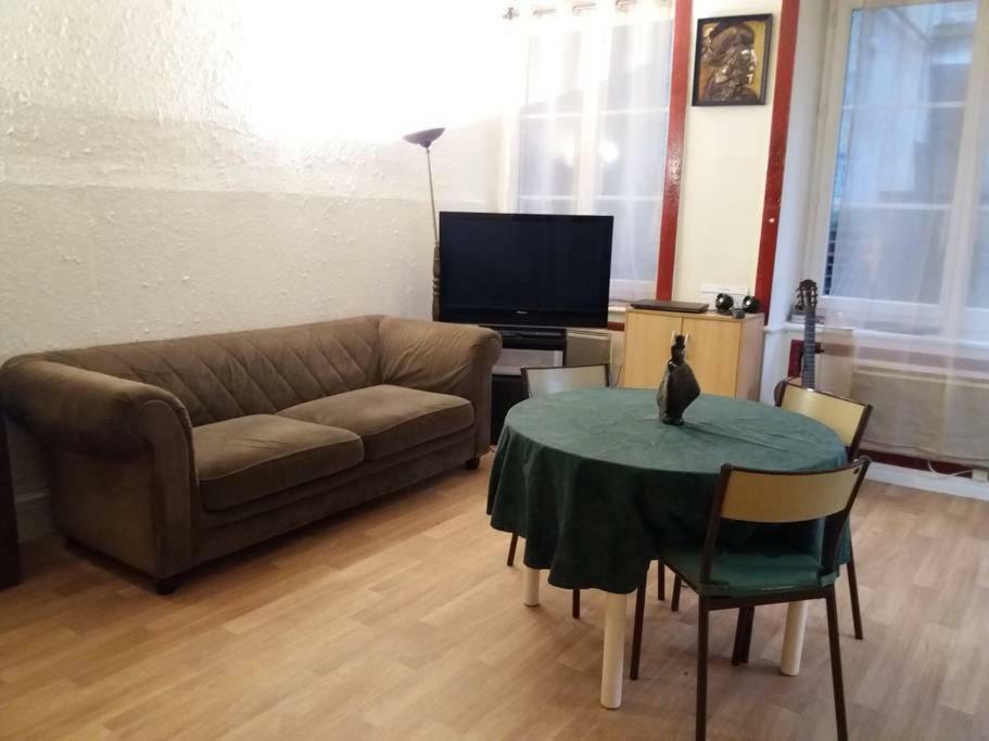 Ferienwohnung logement Quai de Pierre-Scize Lyon Exterior foto